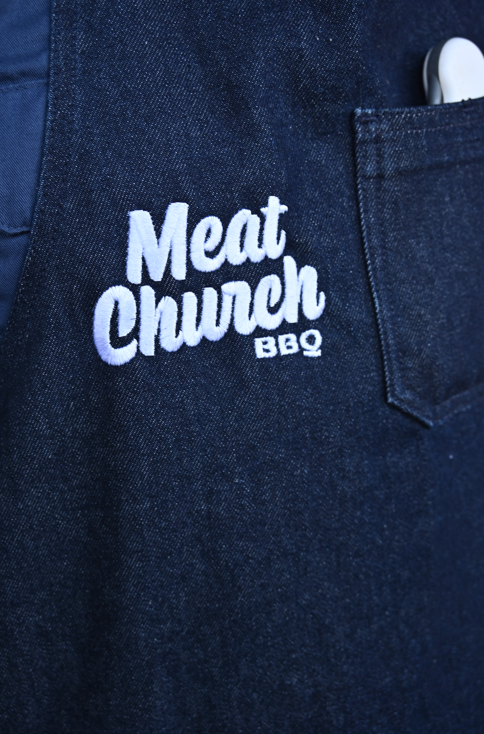 hedley-and-bennett-meat-church-apron-navy-v3 Screenshot_2024-07-03_at_2.52.19_PM.png